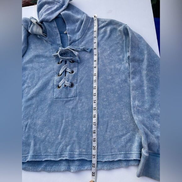 American Eagle Outfitters Women's Blue White Washed Lace-up Front Hoodie SZ S - Picture 9 of 14